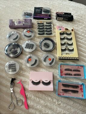 Assorted False Eyelash Lot - Multiple Styles in Black